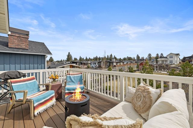 2777 NW High Lakes Loop, Bend, OR 97703