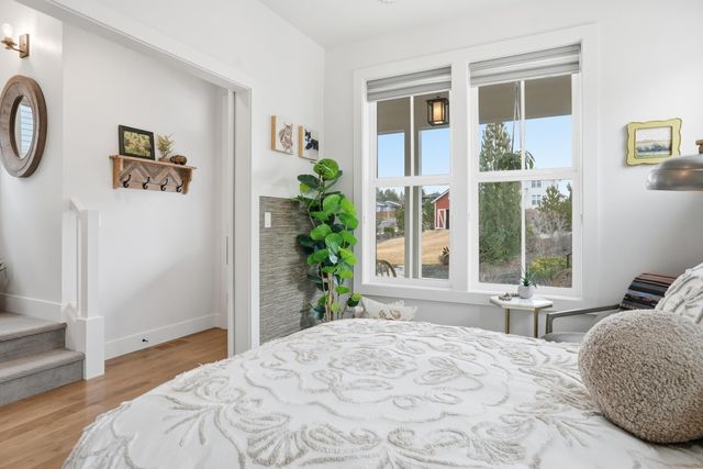 2777 NW High Lakes Loop, Bend, OR 97703