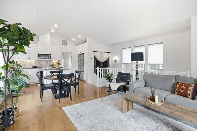 2777 NW High Lakes Loop, Bend, OR 97703