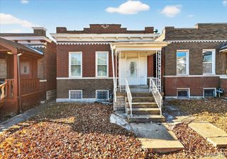 3729 S Spring Avenue, St Louis, MO 63116