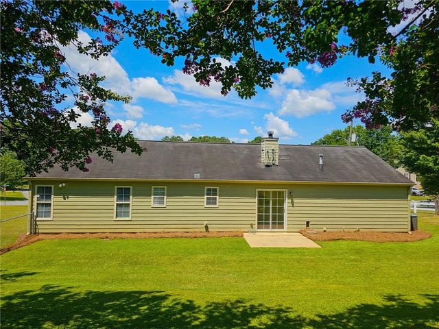 145 Colemans Bluff Drive, Woodstock, GA 30188