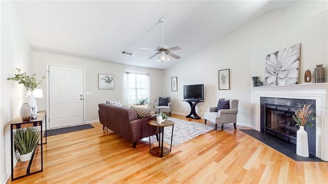 145 Colemans Bluff Drive, Woodstock, GA 30188