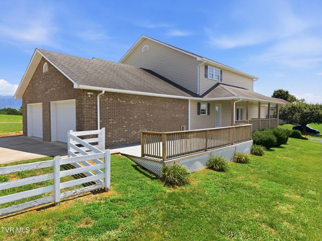 767 Possum Creek Road, Greeneville, TN 37743