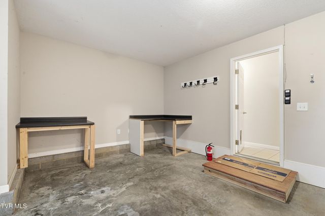 767 Possum Creek Road, Greeneville, TN 37743