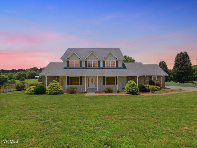 767 Possum Creek Road, Greeneville, TN 37743