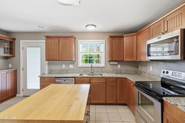 767 Possum Creek Road, Greeneville, TN 37743