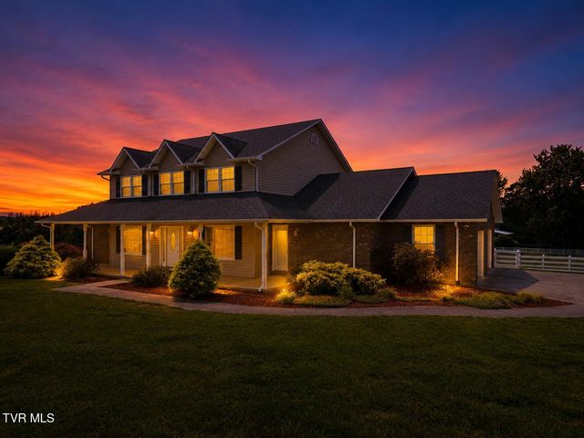 767 Possum Creek Road, Greeneville, TN 37743