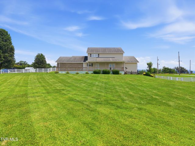 767 Possum Creek Road, Greeneville, TN 37743