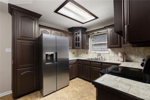 1200 E 10th Street, San Juan, TX 78589