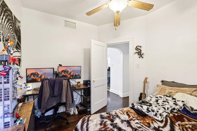 234 W 41st Avenue, Gary, IN 46408