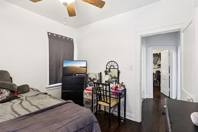 234 W 41st Avenue, Gary, IN 46408