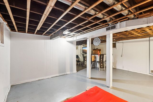 234 W 41st Avenue, Gary, IN 46408