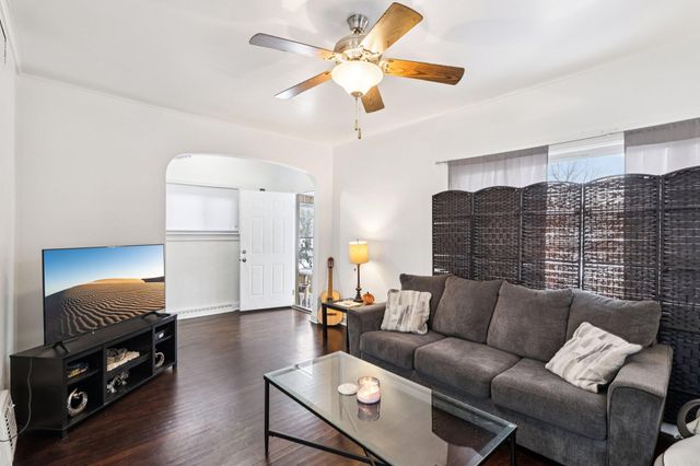 234 W 41st Avenue, Gary, IN 46408