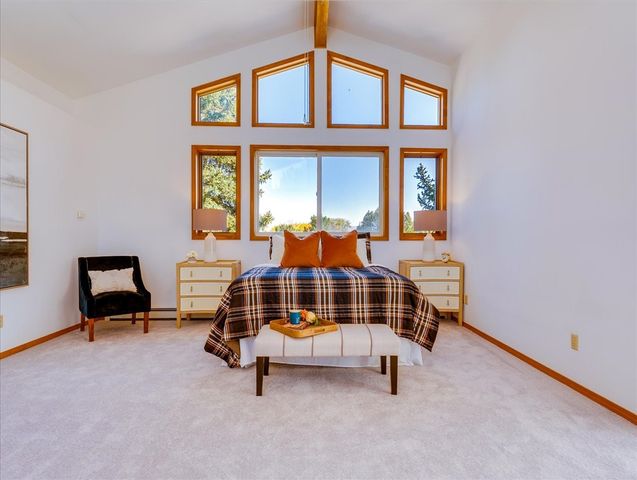 382 Catherine, White Rock, NM 87547