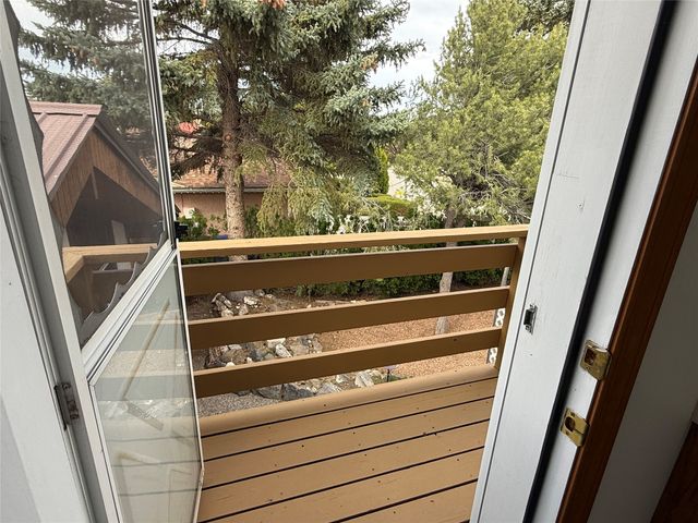 382 Catherine, White Rock, NM 87547