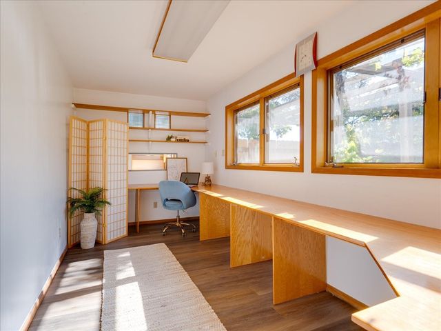 382 Catherine, White Rock, NM 87547