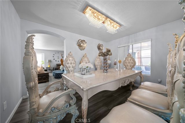 44519 Shadowcrest, Lancaster, CA 93536