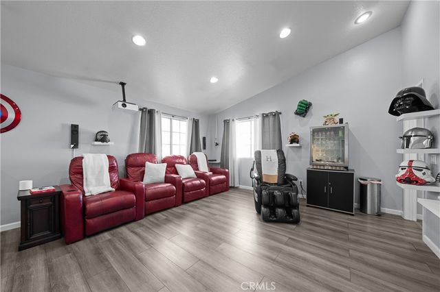 44519 Shadowcrest, Lancaster, CA 93536