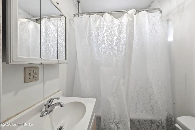 335 E St Catherine St, Louisville, KY 40203