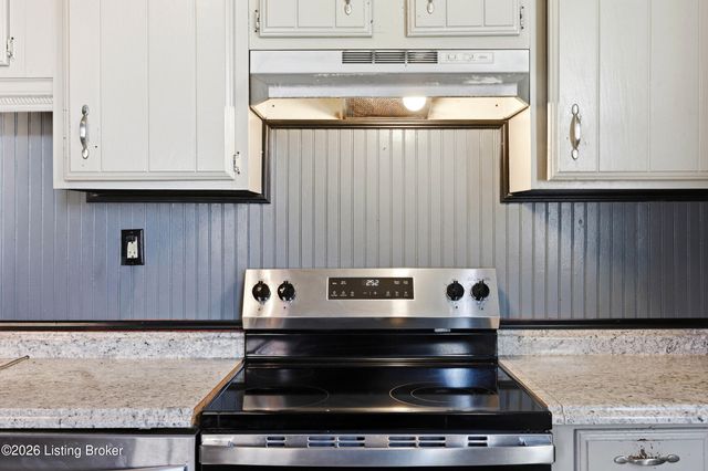 335 E St Catherine St, Louisville, KY 40203