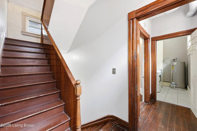 335 E St Catherine St, Louisville, KY 40203