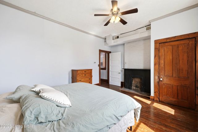 335 E St Catherine St, Louisville, KY 40203