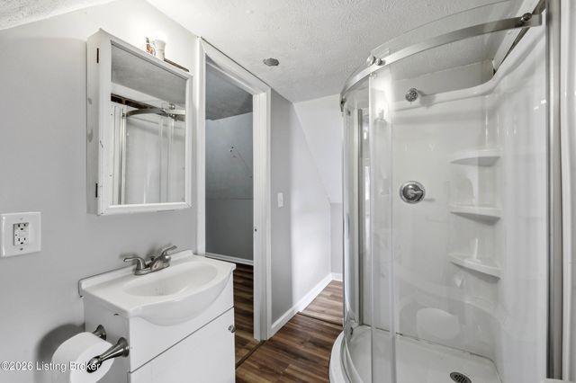 335 E St Catherine St, Louisville, KY 40203