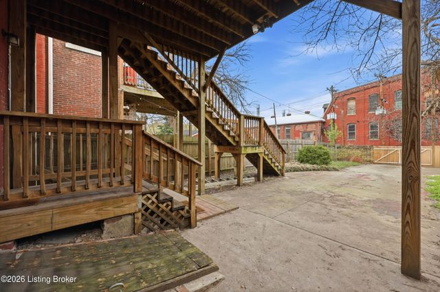 335 E St Catherine St, Louisville, KY 40203