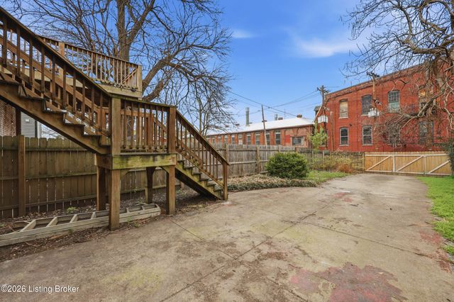 335 E St Catherine St, Louisville, KY 40203