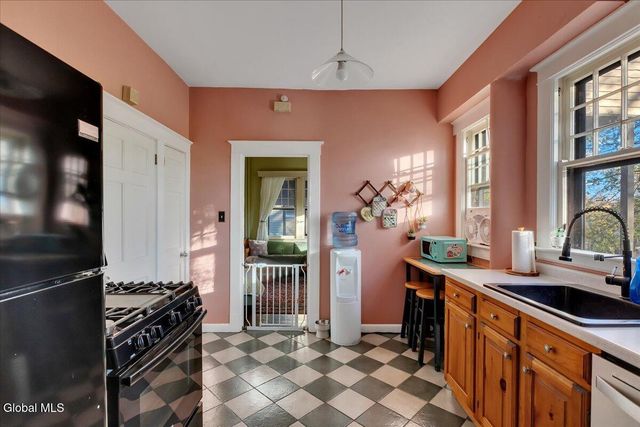 216 Spring Avenue, Troy, NY 12180