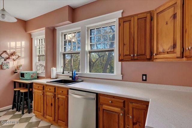 216 Spring Avenue, Troy, NY 12180