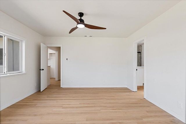 3127 Valencia Way, Sacramento, CA 95825