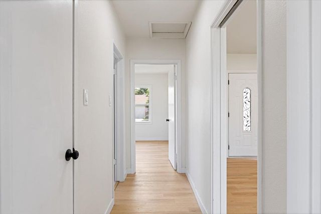 3127 Valencia Way, Sacramento, CA 95825