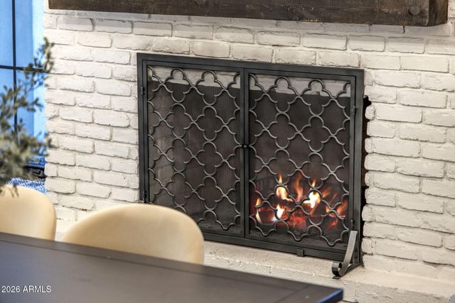 8127 E DEL CAPITAN Drive, Scottsdale, AZ 85258