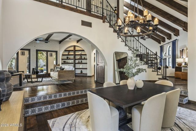 8127 E DEL CAPITAN Drive, Scottsdale, AZ 85258