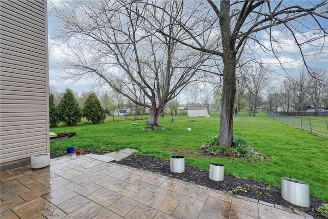 49 Brewerton Drive, Ogden, NY 14624