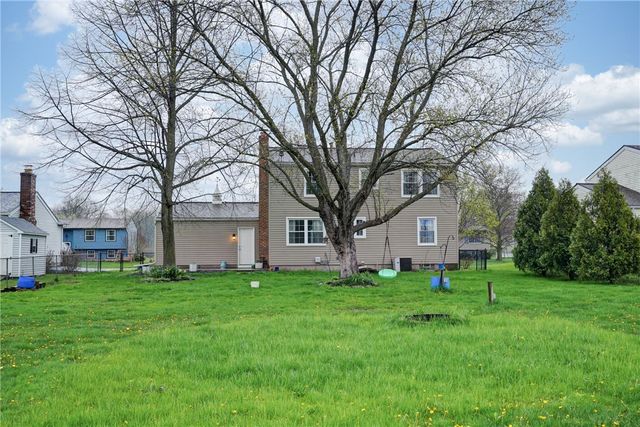 49 Brewerton Drive, Ogden, NY 14624