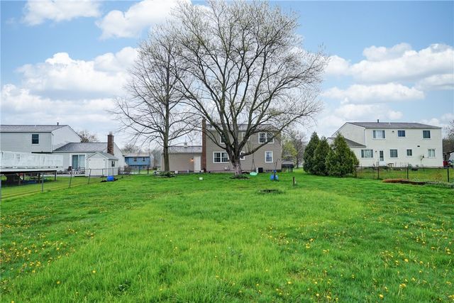 49 Brewerton Drive, Ogden, NY 14624