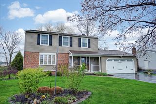 49 Brewerton Drive, Ogden, NY 14624