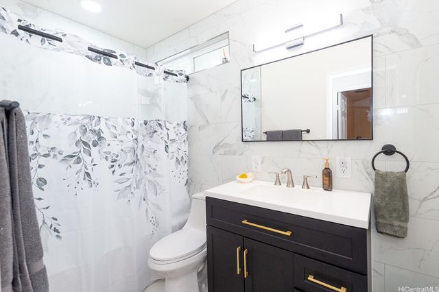 94-318 Akia Place, Mililani, HI 96789