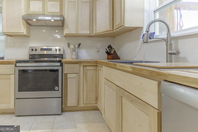 1144 Ridgeway Road, Lafayette, GA 30728