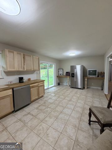 1144 Ridgeway Road, Lafayette, GA 30728