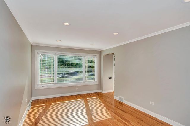 10348 S Rhodes Avenue, Chicago, IL 60628