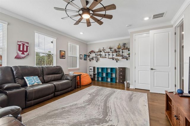 28602 MARSCIANO LANE, Wesley Chapel, FL 33543