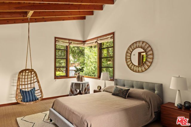 2424 Nichols Canyon Road, Los Angeles, CA 90046