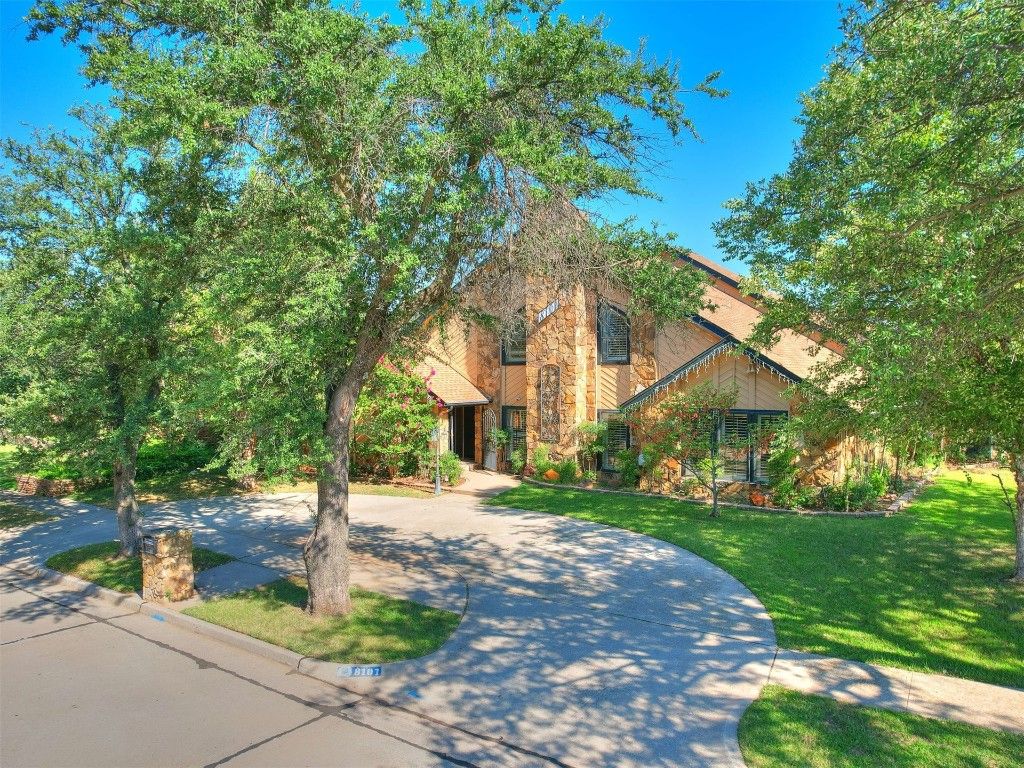 8101 Brownsville Lane, Bethany, OK 73008