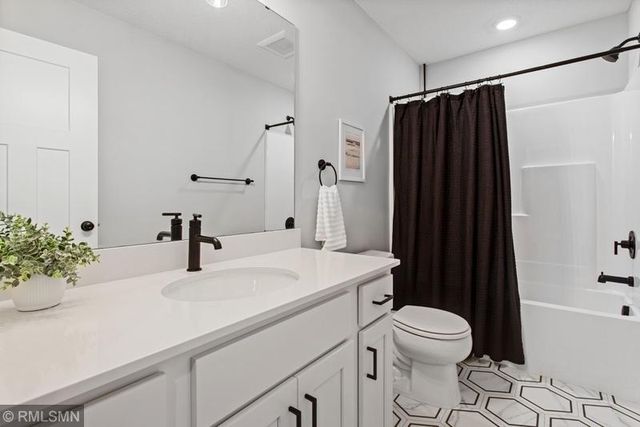 1213 Kasota Court, Jordan, MN 55352