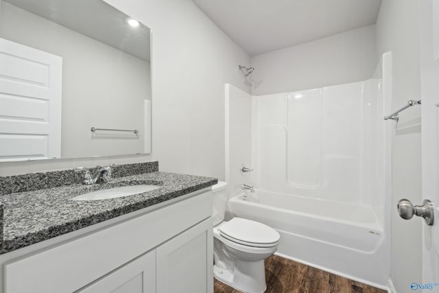 177 Point Cadet Avenue, Toney, AL 35773