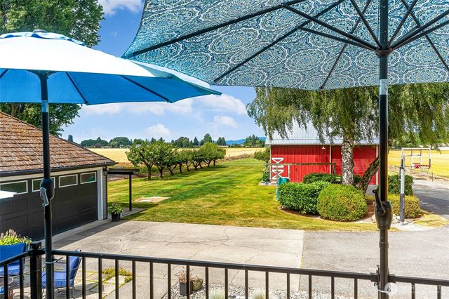17645 Mclean Road, Mount Vernon, WA 98273