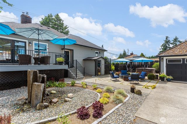 17645 Mclean Road, Mount Vernon, WA 98273